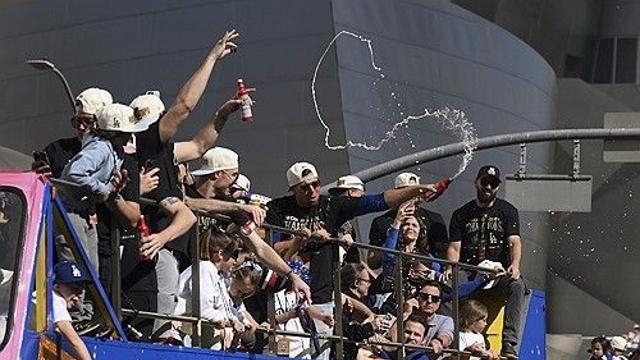 김혜성·사사키·스콧 모두 다저스 선택했다…비시즌도 챔피언 행보, 도대체 어떤 매력 있길래?