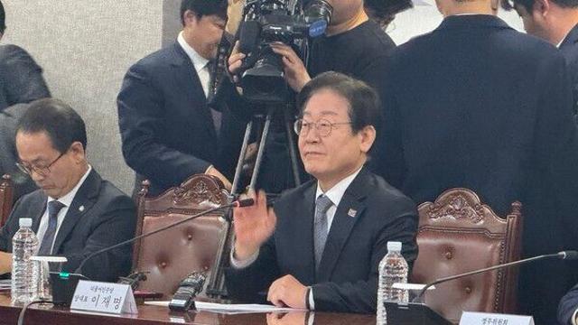 이재명 “은행 서민 희망될 수 있도록 역할 해달라”