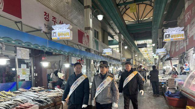 공주경찰서, 설 명절 맞이 산성시장 교통 및 치안상태 점검