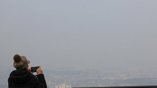 [날씨] 오늘 미세먼지 '나쁨'…마스크 챙기세요