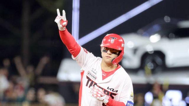 '연봉 5억원' 김도영, 4년차 이정후 넘었다 [공식발표]