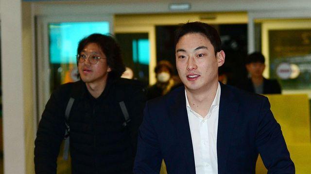 최지훈 ‘전지훈련 미국으로 출발’