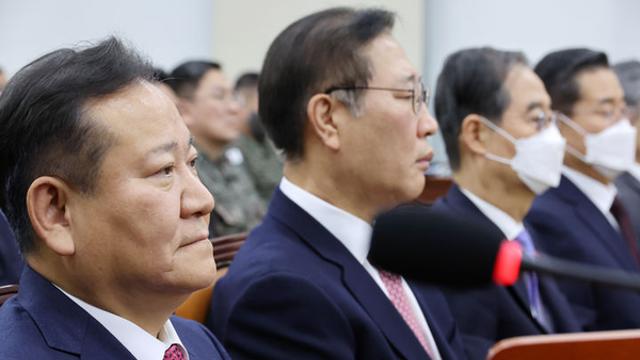 이상민, 내란 국조특위 1차 청문회 출석…선서 거부 