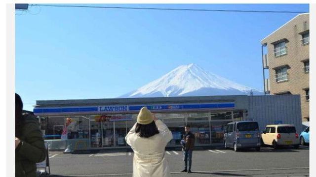 [이슈] “나무도 관광객도 지쳤다”... 오모테나시에서 ‘NO모테나시’로