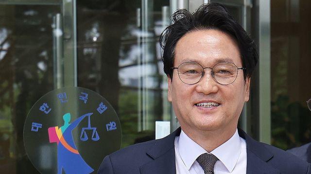 “최순실, 독일서 수조원 돈 세탁”…검찰, 안민석 전 의원에게 징역 1년 구형