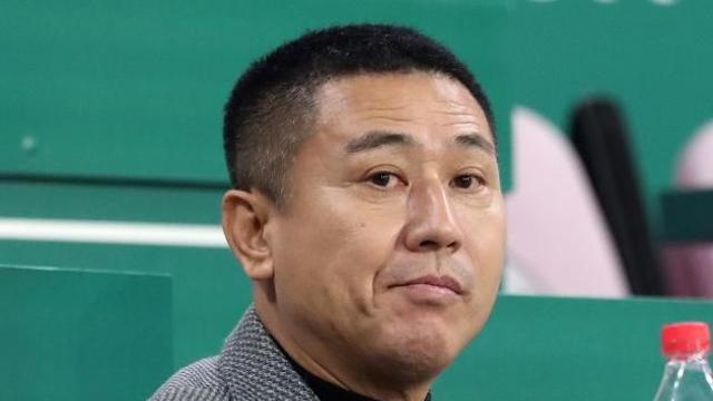 '논란 속 선임' 박정태 SSG 2군 감독 결국 사퇴…