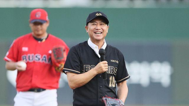 강정호 안 되고, 박정태 감독 된다고?…다른 구단 반발 컸다, KBO 음주운전 징계 전 매듭 지은 SSG