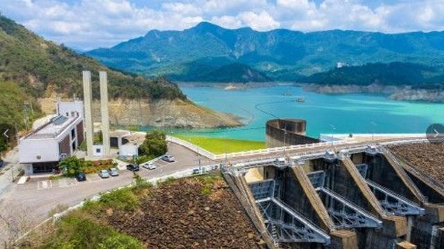대만 남부 여진에 댐 파손 우려도…라이칭더 총통, 타이난 시찰