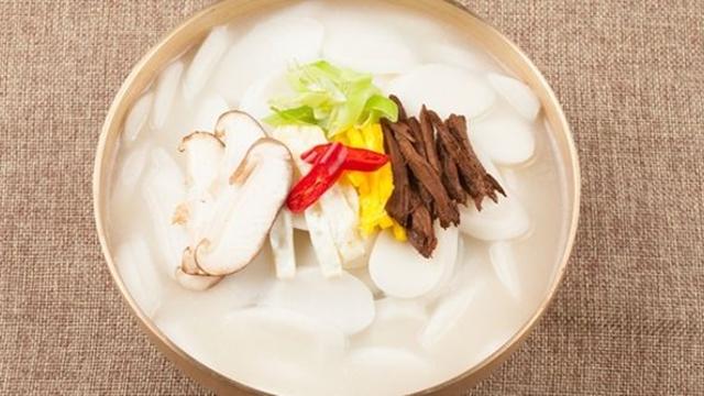 살 빼야 하지만 도저히 떡국을 포기할 수 없다면? (+방법)