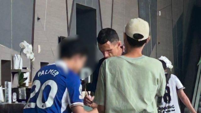 [IN 방콕] 숙소 장기 대기까지...태국서 전북 인기 상당, 포옛 감독에게도 사인 요청 쇄도