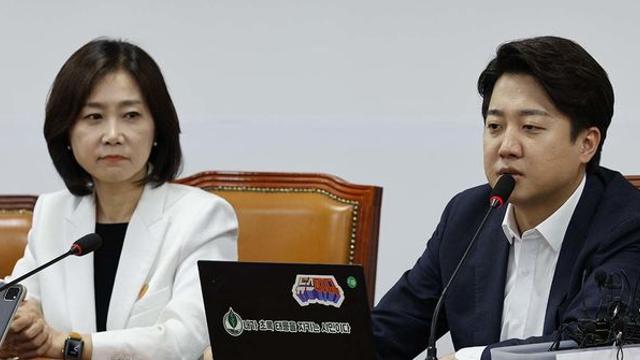 발칵 뒤집힌 개혁신당... 이준석계 지도부, 당원투표 열어 '허은아 퇴진' 의결