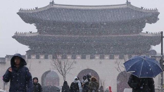 [날씨] 전국에 눈 '펑펑'…서울 10∼20cm 적설 예상