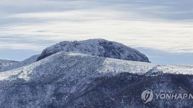 [날씨] 오늘 전국 많은 눈에 낮부터 기온 '뚝'…빙판길 주의