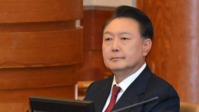 [속보] 검찰, '내란 혐의' 윤 대통령 구속기소