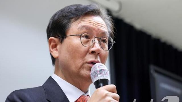 尹측, 檢 구속기소에 