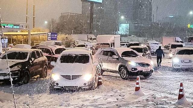 내일(월요일) 고향에 가는 사람들 당혹스럽게 만드는 날씨 소식이 전해졌다