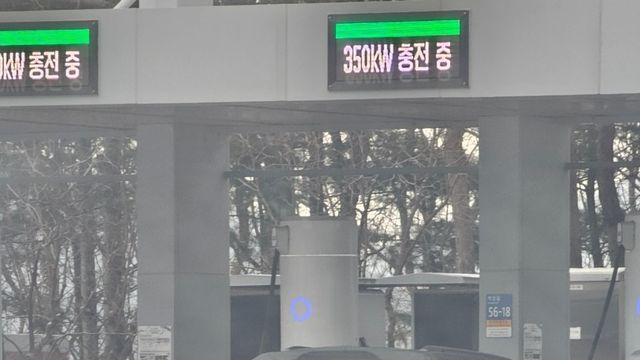 국산 최초 전기차 픽업트럭 ‘개뼈다귀 디자인’ 포착