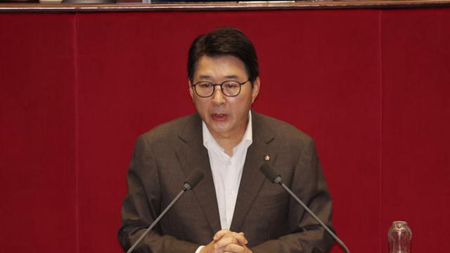 국힘, 윤 구속 기소에 