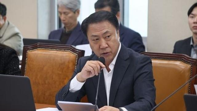 與김위상 