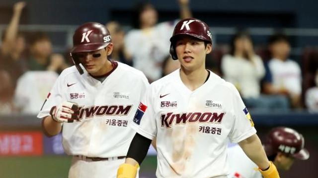 동갑내기 절친 이정후-김혜성, 이제는 MLB서 '맞대결'