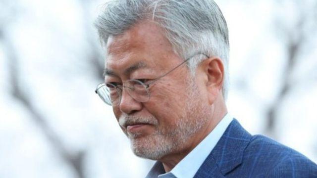 文 전 대통령, ‘강제동원’ 이춘식 씨 별세에 …“불굴의 의지 이어받을 것”