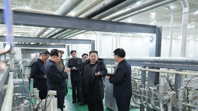 트럼프 대화 제안에도… 김정은, 핵 능력 과시에 집중