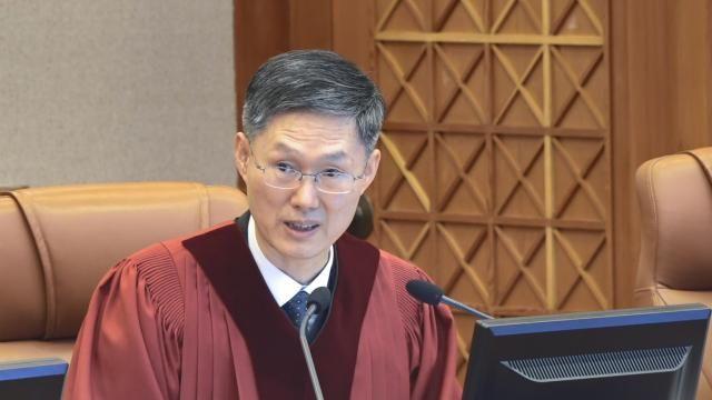 與, 헌재 향해 총공세…