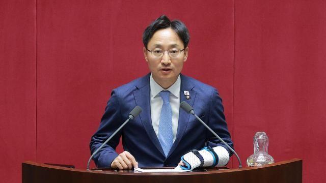 물가 못 따라가는 월급...최상위 세부담 줄고 중위구간 늘어