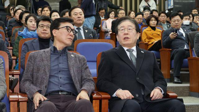 이재명 대선 출마 굳히는 민주당…