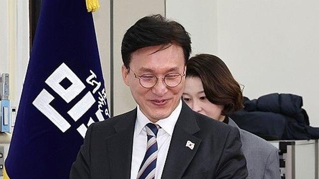 김민석 