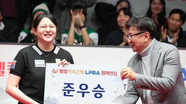 준우승자 김민아, 