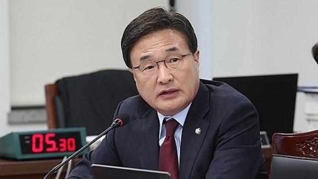 與, '내란 특검법' 거부권 행사 환영…'이탈표 단속' 자신감도(종합)