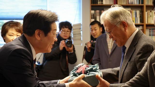 與, 이재명 '포용·통합' 언급에 