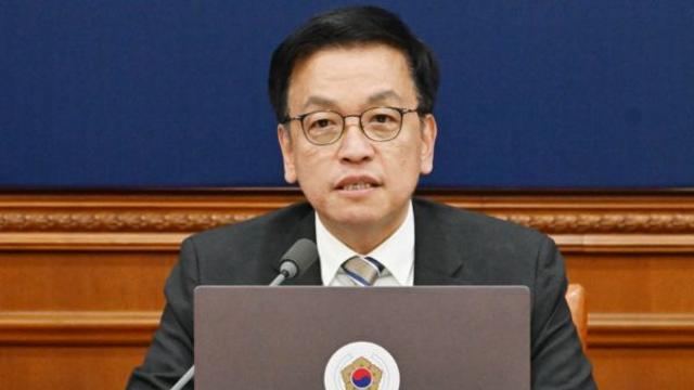 국힘, 최상목 대행 내란 특검법 거부에… 