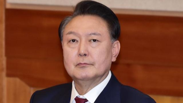 윤 대통령, 31일부터 일반인 접견 가능… 김 여사 접견은 어려울 듯