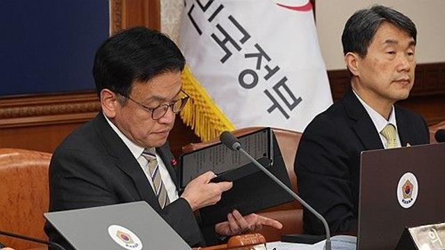 崔대행, 제주 어선 좌초에 