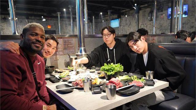 이정후, 키움 동료와 오랜만에 재회...