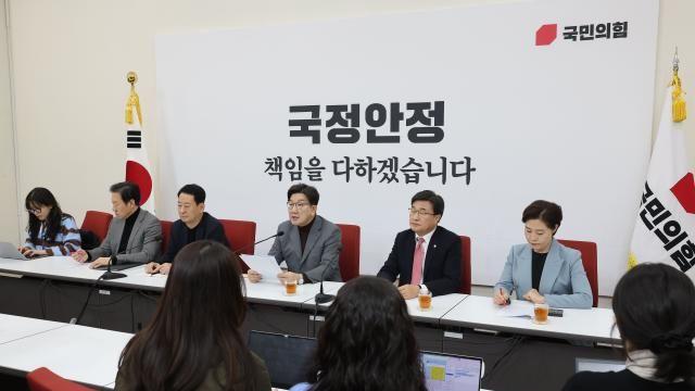 권성동 