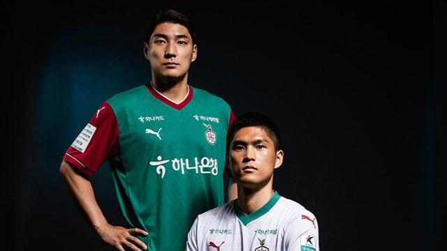 ‘세계 최초 생성형 AI 활용 제작’ 대전, 2025시즌 유니폼 공개...‘혁신성+도전 정신 강조’