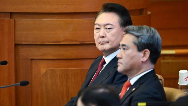 軍증인들 ‘尹통화·체포명단’ 인정…윤 “아무 일 없었다”(종합)