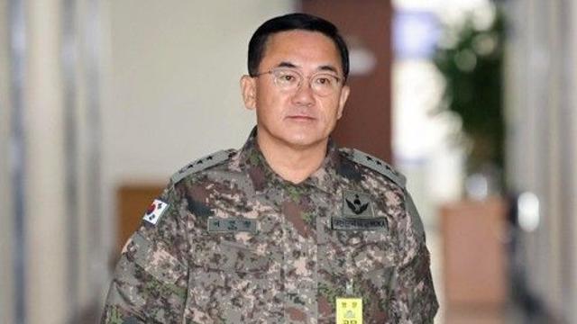 여인형 전 사령관, 尹탄핵심판서 '정치인 체포' 증언 거부