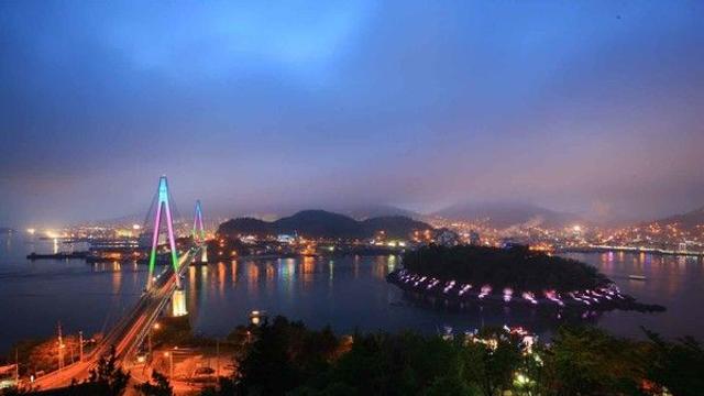 여수 가볼만한 곳 TOP 5, 낭만과 바다가 어우러진 2025년 필수 여행지