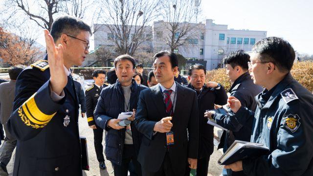 국회 국정조사 특위 '구치소 방문조사'…윤석열·김용현 거부로 불발