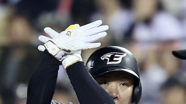 ‘한화 우승 이끌고 싶은’ 안치홍, KIA 향한 애정도 여전 “하나하나 쌓아간 곳”