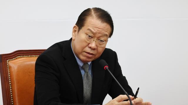 尹 직접 발표 '대왕고래' 경제성 없다...與 추경 예산 복구 물거품되나
