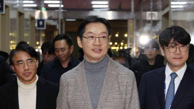 김경수 