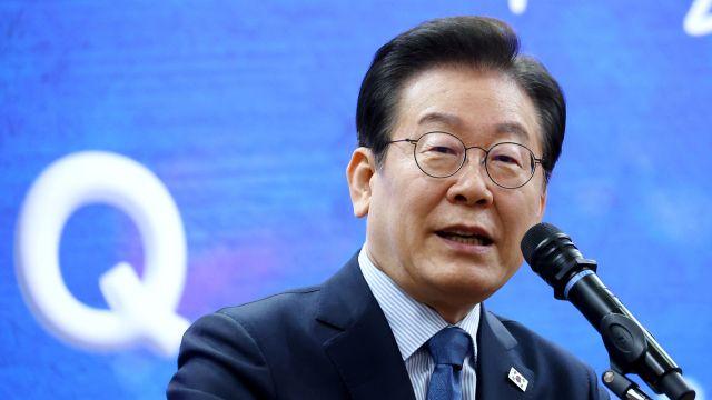 이재명, 文정부 겨냥? 
