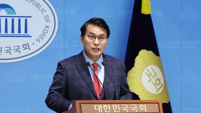 與윤상현 “탄핵심판 주요 증인과 민주당의 탄핵 내란공작” 주장