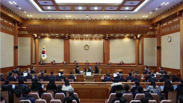 [이슈] 尹 탄핵심판, 증인 신문 마무리 수순…‘2말 3초 선고’ 되나