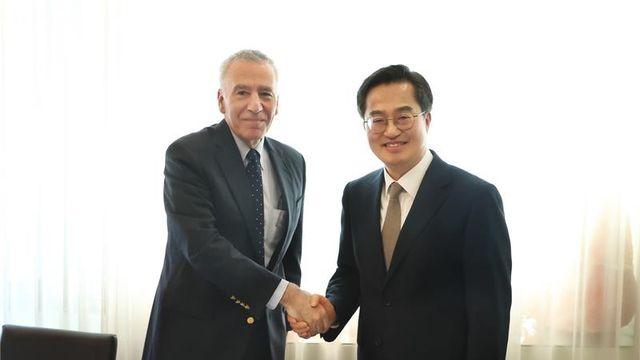김동연 지사의 외침 “Trust in Korea : 한국을 믿어달라”...국가 ‘리더십 공백’ 우려 거침 없는 외교 행보 눈길